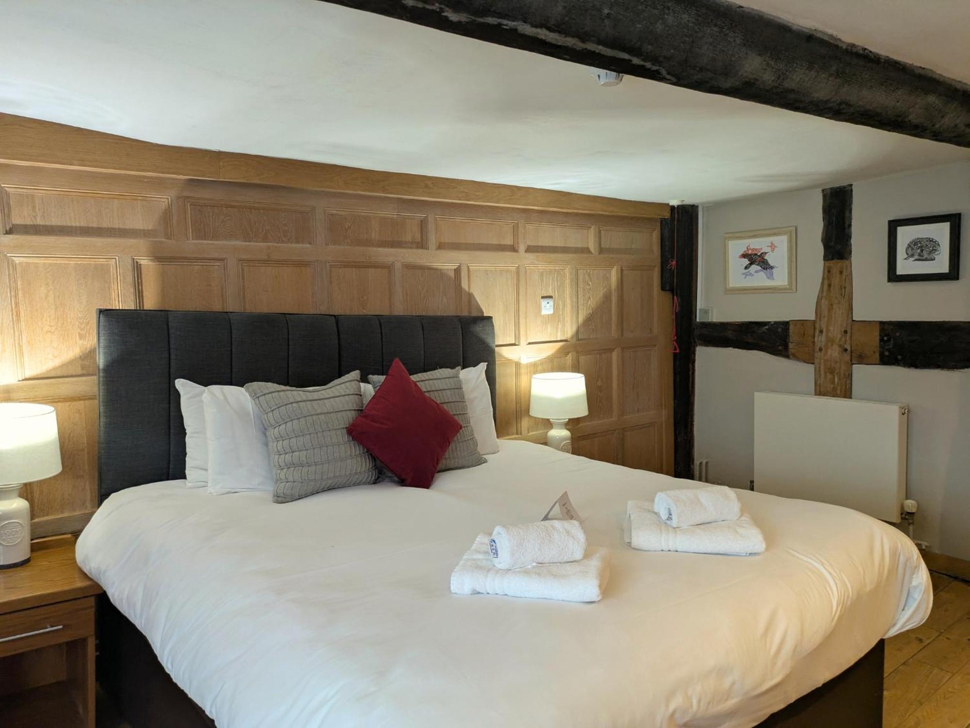 Seven Stars Hotel Ledbury Exterior photo